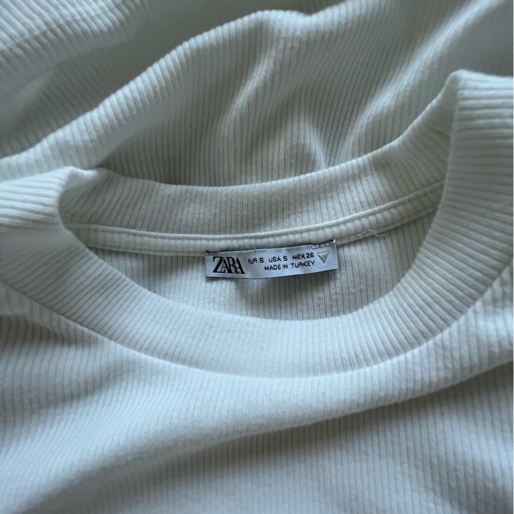 Zara Top - Picture 3 of 3